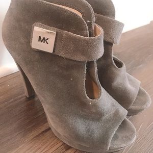 Micheal Kors open toed booties